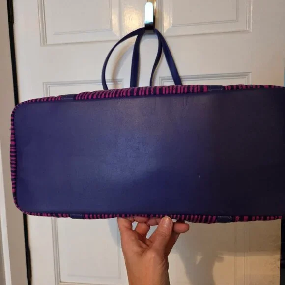 Vera Bradley Trimmed Laptop Tote in Impressionista Stripe - Picture 6 of 9